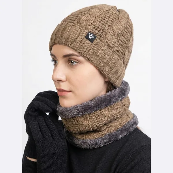Woolen_Beanie_Cap_And_Neck_Warmer_Set_With_Fur_Lining