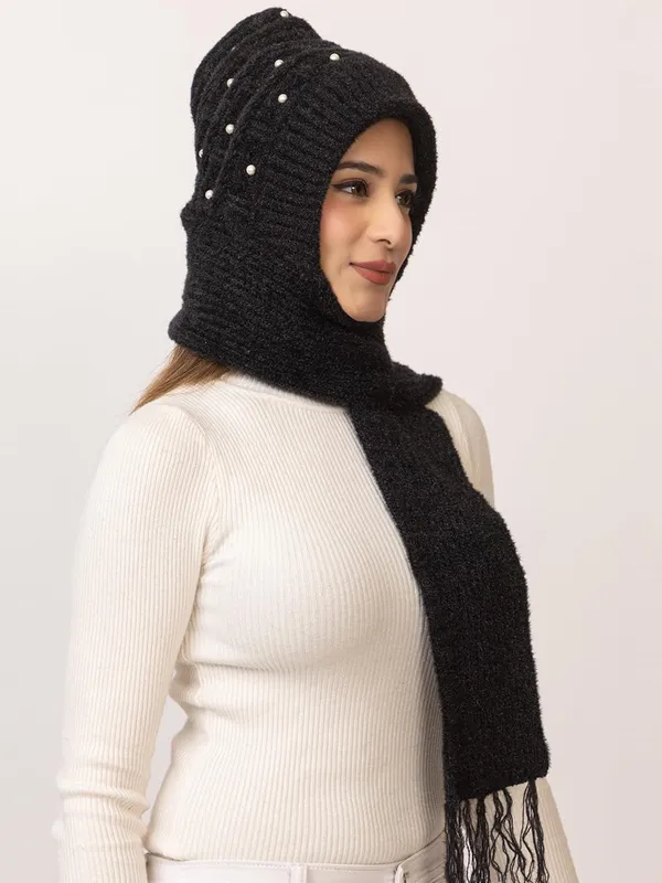 Women_S_Knitted_Beanie_Cap_With_Attached_Scarf