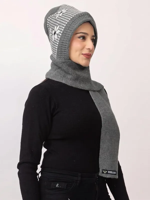 Women_S_Knitted_Beanie_Cap_With_Attached_Scarf