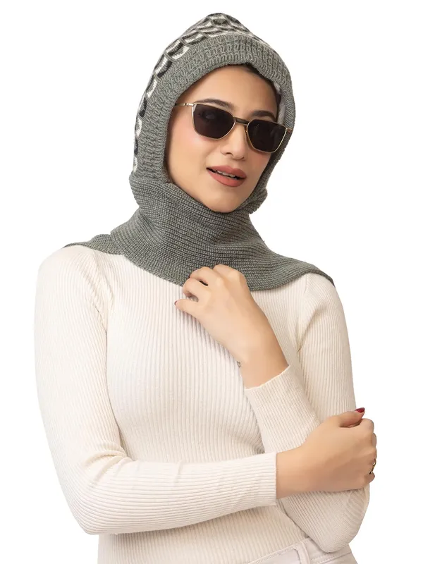 Women_S_Knitted_Beanie_Cap_With_Attached_Scarf