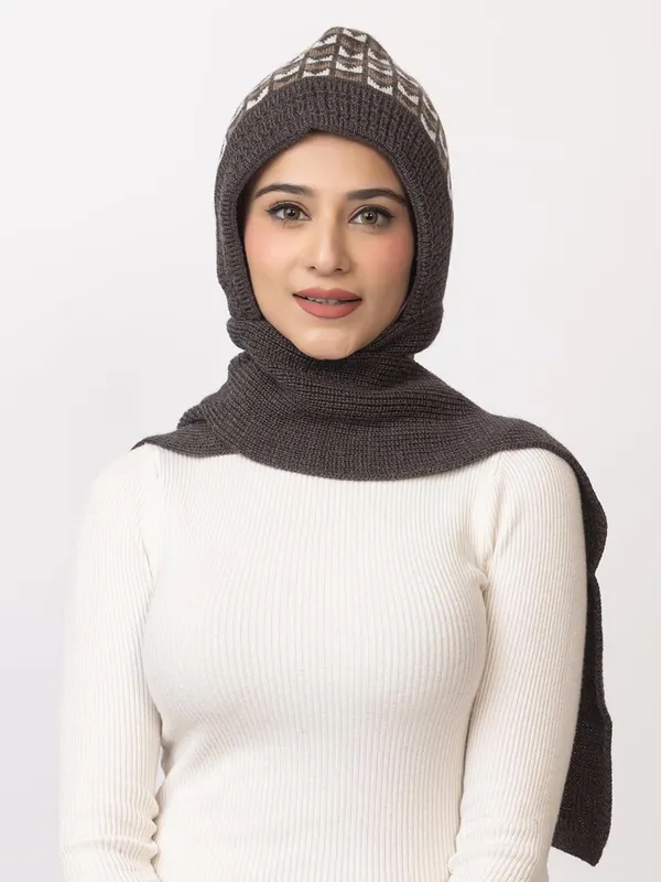 Women_S_Knitted_Beanie_Cap_With_Attached_Scarf