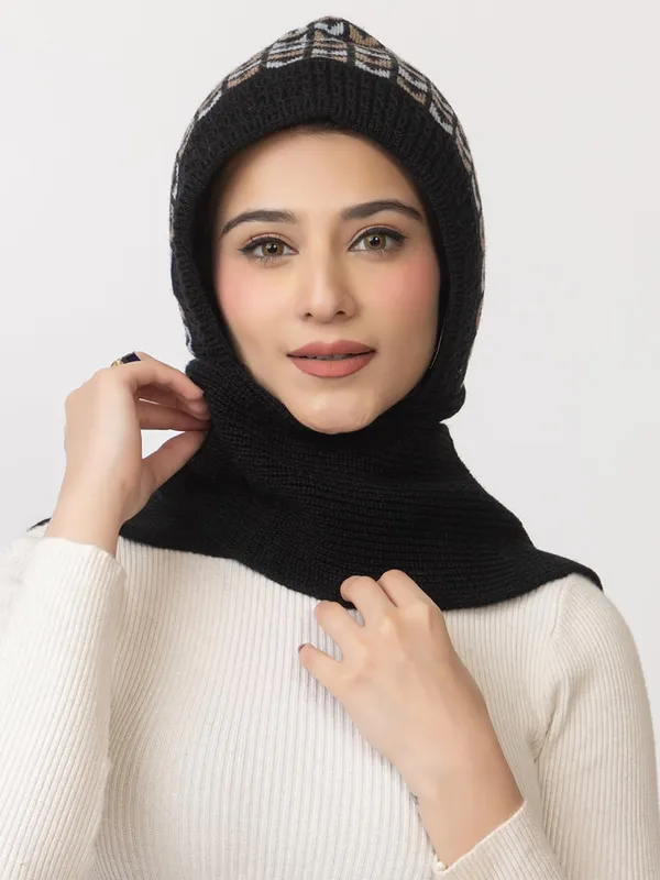 Women_S_Knitted_Beanie_Cap_With_Attached_Scarf