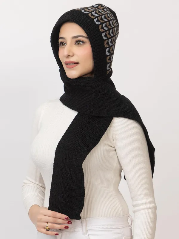 Women_S_Knitted_Beanie_Cap_With_Attached_Scarf