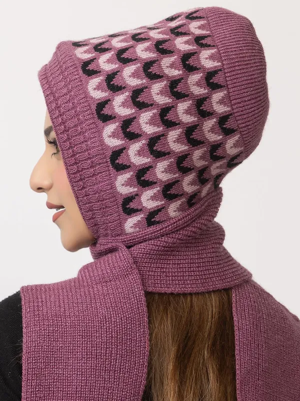 Women_S_Knitted_Beanie_Cap_With_Attached_Scarf