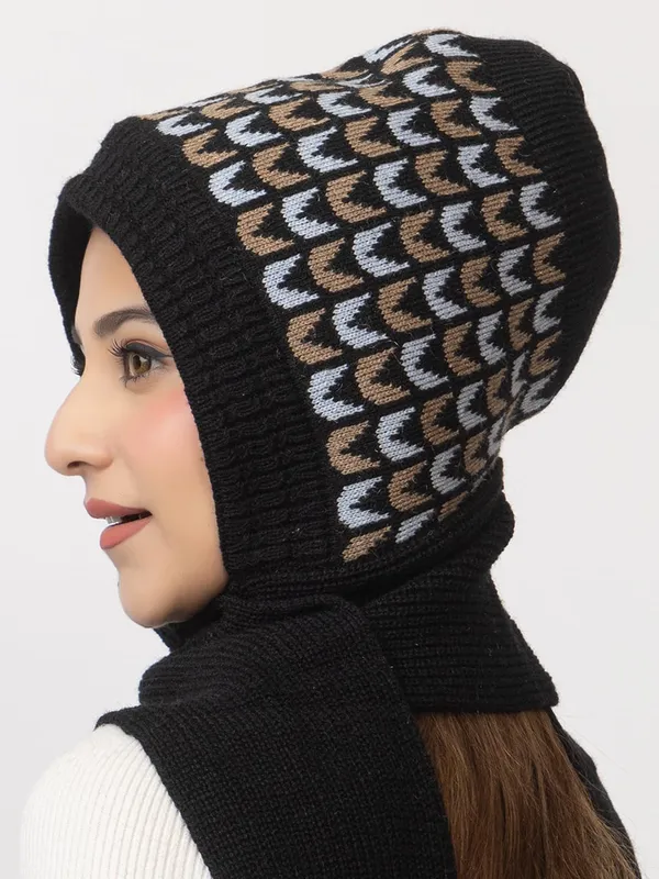 Women_S_Knitted_Beanie_Cap_With_Attached_Scarf