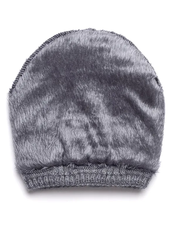Woolen_Skull_Beanie_Cap_With_Fur_Lining