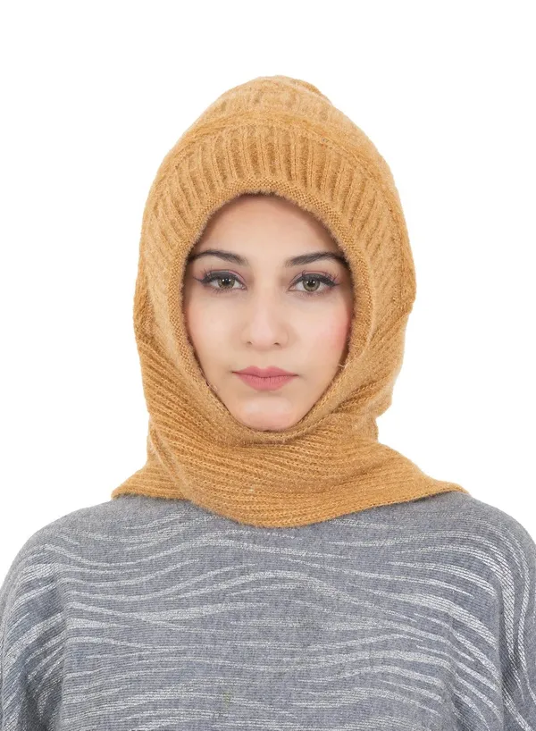 Women_S_Woolen_Cap_With_Attached_Scarf