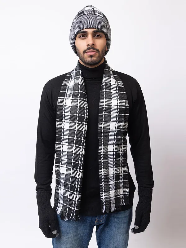 Woolen_Beanie_Cap_Scarf_And_Gloves_Combo_Set