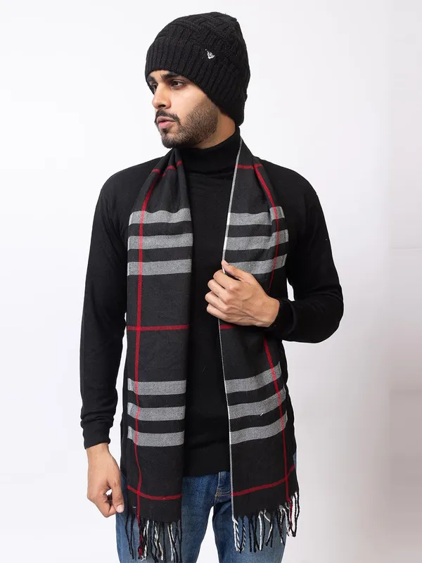 Woolen_Beanie_Cap_Scarf_And_Gloves_Combo_Set
