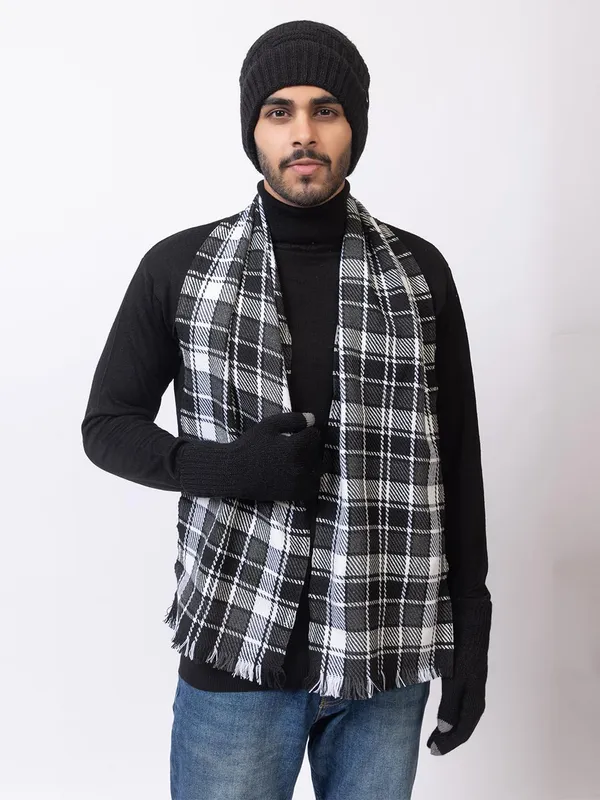 Woolen_Beanie_Cap_Scarf_And_Gloves_Combo_Set