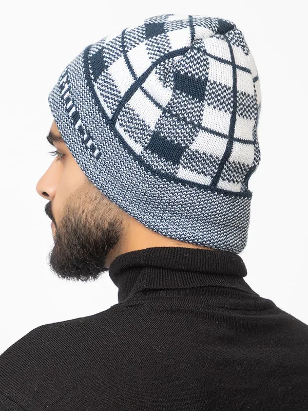 Woolen_Skull_Beanie_Cap_With_Fur_Lining
