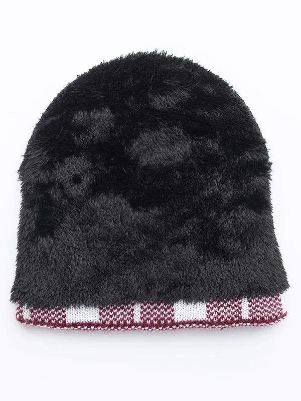 Woolen_Skull_Beanie_Cap_With_Fur_Lining