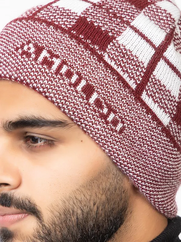 Woolen_Skull_Beanie_Cap_With_Fur_Lining