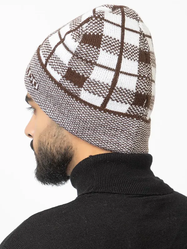 Woolen_Skull_Beanie_Cap_With_Fur_Lining
