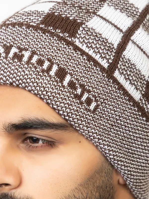 Woolen_Skull_Beanie_Cap_With_Fur_Lining