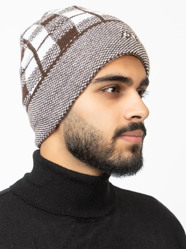 Woolen_Skull_Beanie_Cap_With_Fur_Lining