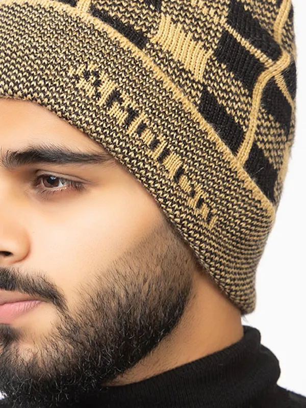 Woolen_Skull_Beanie_Cap_With_Fur_Lining