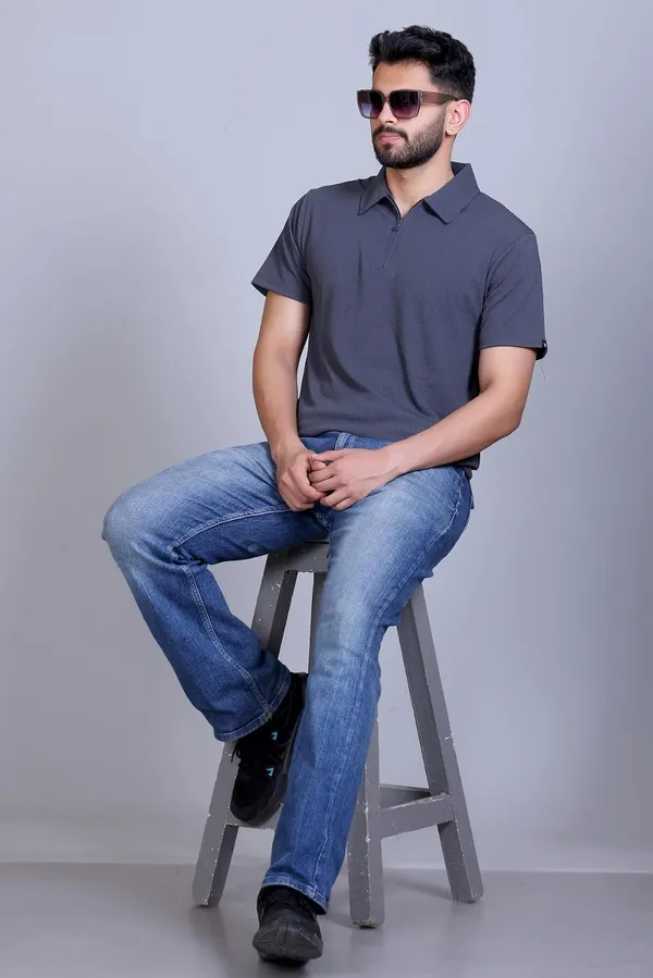 Men_S_Polo_Collar_T_Shirt_With_Zipper_Placket