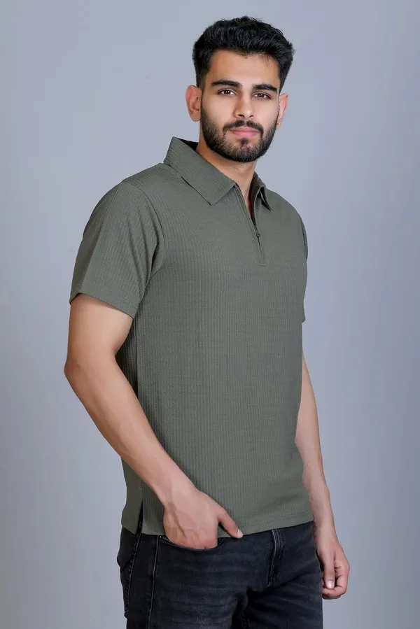 Men_S_Polo_Collar_T_Shirt_With_Zipper_Placket