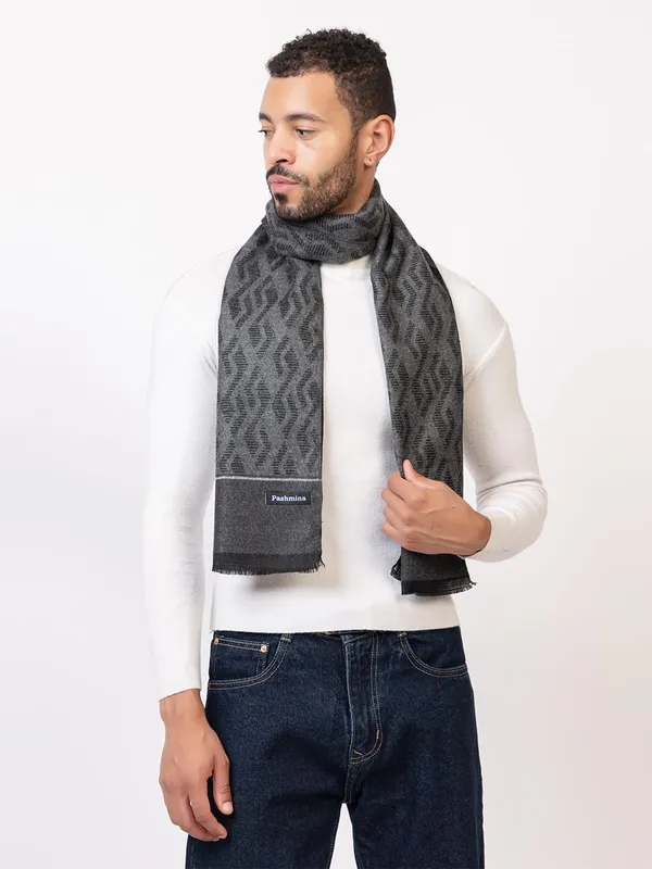 Woolen_Acrylic_Muffler