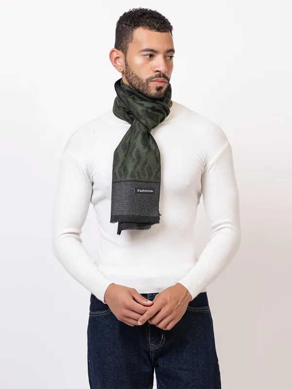Woolen_Acrylic_Muffler