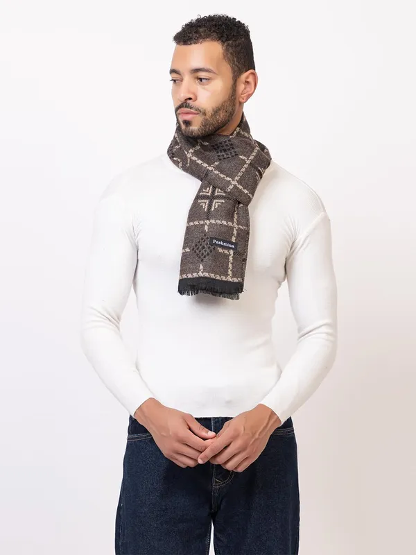 Woolen_Acrylic_Muffler