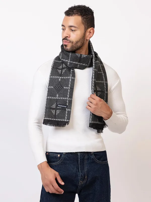 Woolen_Acrylic_Muffler