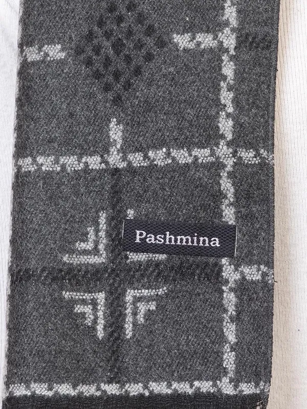 Woolen_Acrylic_Muffler