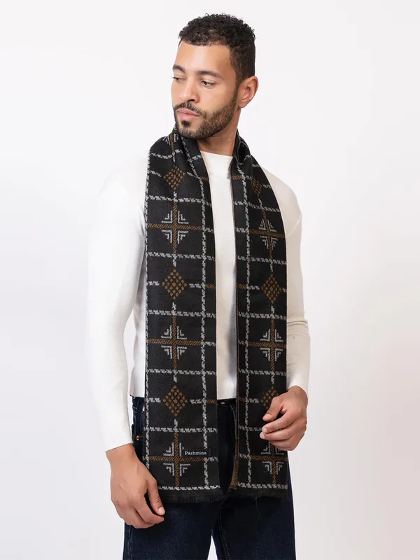 Unisex_Woolen_Acrylic_Scarf