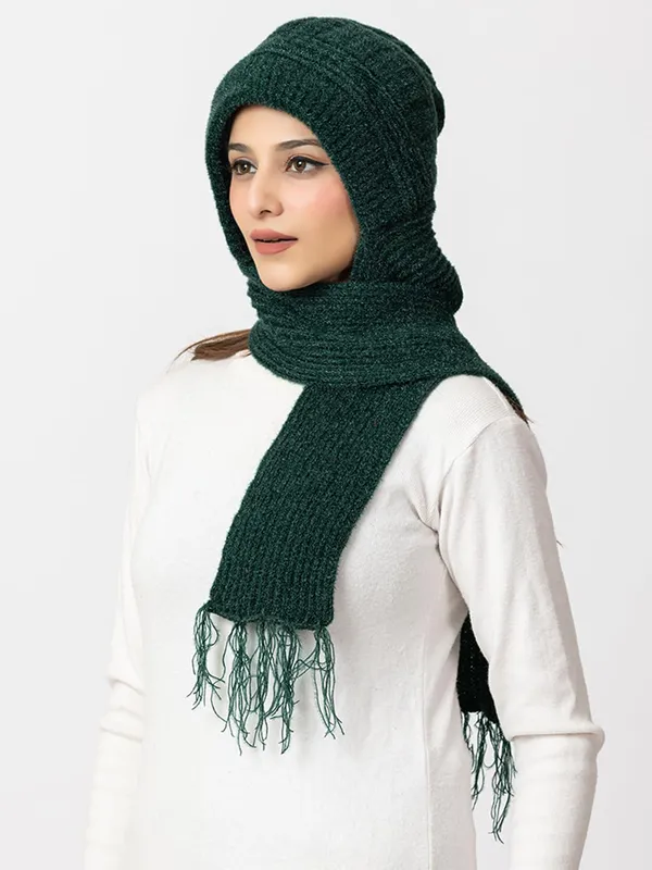 Women_Woolen_Cap_With_Attached_Scarf