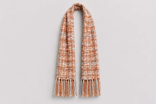 Woolen_Muffler