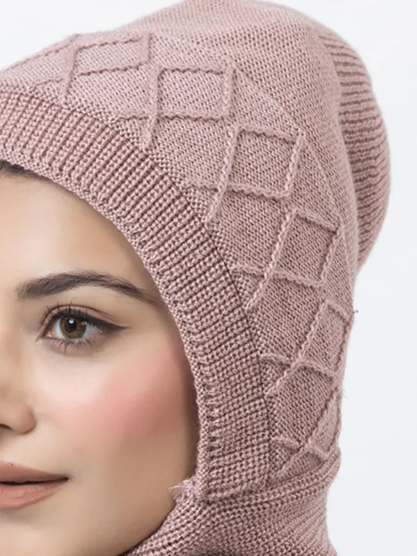 Women_S_Wool_Beanie_With_Attached_Scarf
