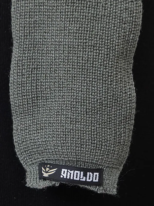 Women_S_Wool_Beanie_With_Attached_Scarf