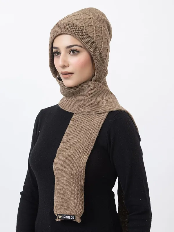 Women_S_Wool_Beanie_With_Attached_Scarf