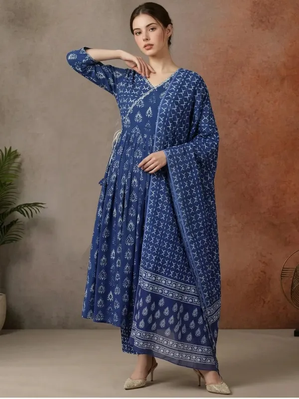 Chokhi_Bandhni_Suit