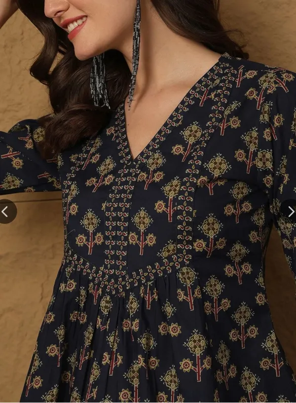Chokhi_Bandhni_Rayon_Tunic
