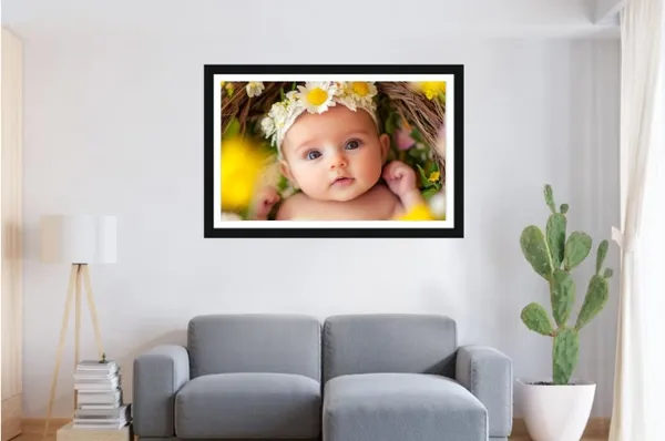 Black_Framed_Baby_Photo_Wall_Art