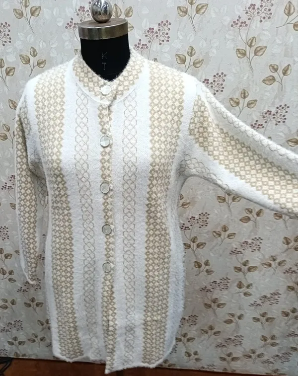 White_Acrylic_Geometric_Knit_Band_Collar_Long_Coat_For_Women