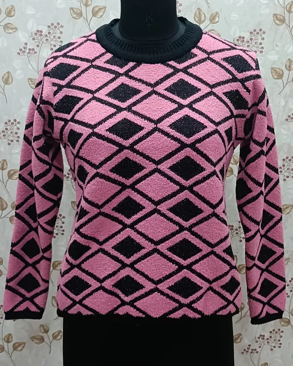 Pink_Acrylic_Diamond_Pattern_Regular_Fit_Pullover_For_Women