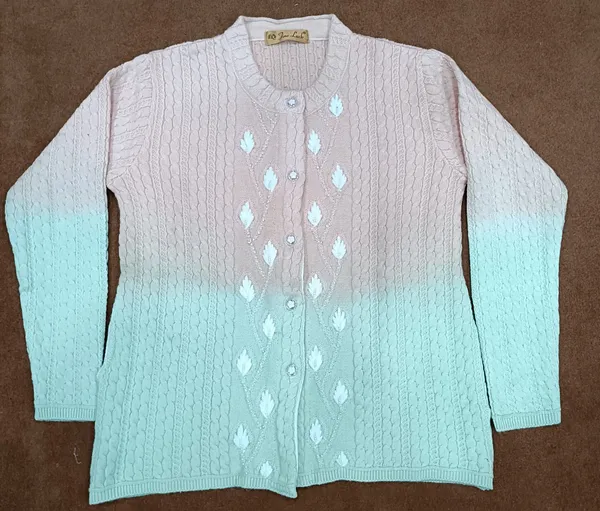 Peach_Green_Acrylic_Gradient_Colour_Block_Cardigan_For_Women