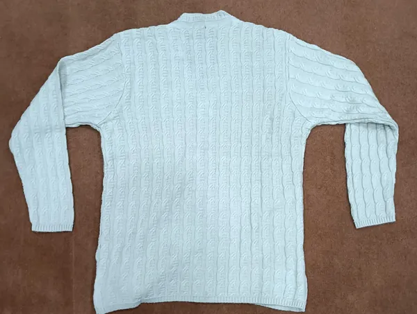Pearl_Acrylic_Cable_Knit_V_Neck_Cardigan_For_Women