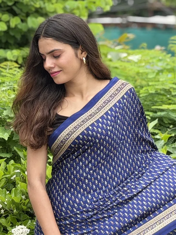 Blue_Printed_Ethnic_Saree_for_Women