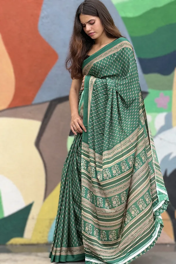 Green_Floral_Print_Saree_for_Women