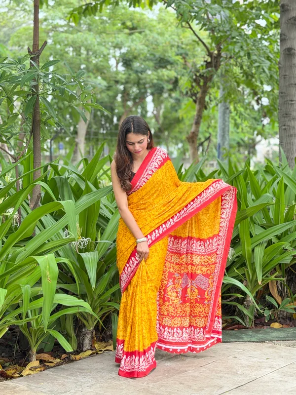 Yellow_Printed_Saree_for_Women