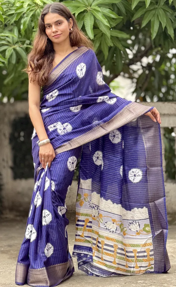 Blue_Woven_Motif_Saree_for_Women