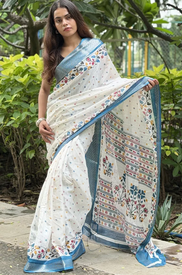 White_Printed_Textured_Saree_for_Women