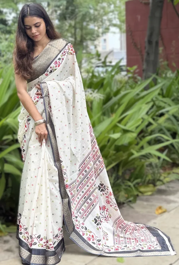 Off_White_Printed_Saree_for_Women