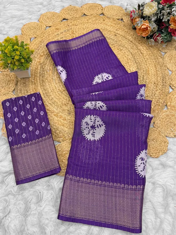 Purple_Printed_Saree_For_Women