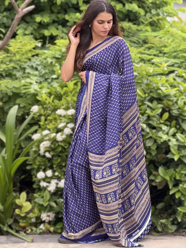 Blue_Printed_Ethnic_Saree_for_Women