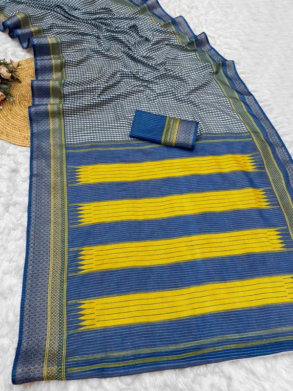 Blue_Checked_Woven_Saree_for_Women